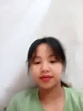 Webcam Model (Pretty-haert)  is live.Free join now!