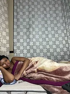 Webcam Model (NaughtyShawdy)  is live.Free join now!