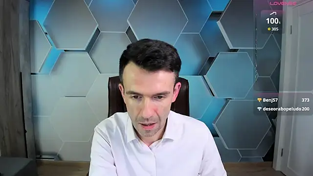 stevetiger (Ask my age) - NAKED