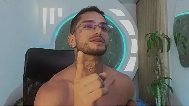 Alanrodgers live sex cam