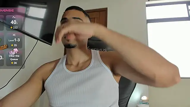 lucca__ - Lucca__'s free webcam - UK Sex Cams