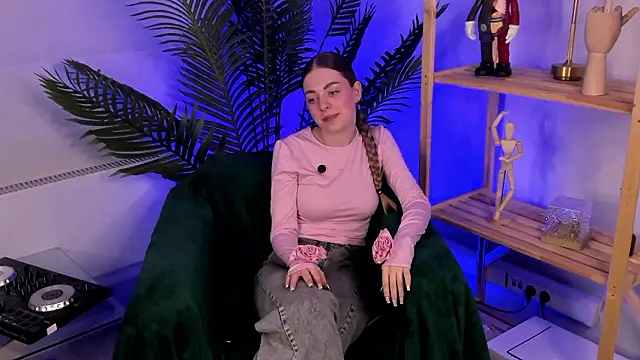 sharenspear - SharenSpear's free webcam - UK Sex Cams