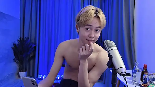 hafabva (M twink) - 性感脫衣舞Sexy striptease