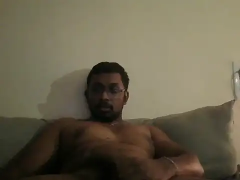 lookingforwomentofukchenn (M young) - snap