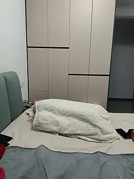 美女zzdd999在线直播