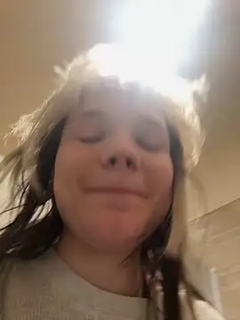 Cutiepiespanks live cam profile