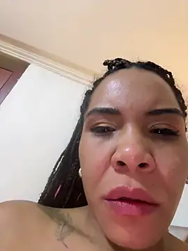 Hannagarces from StripChat is Freechat