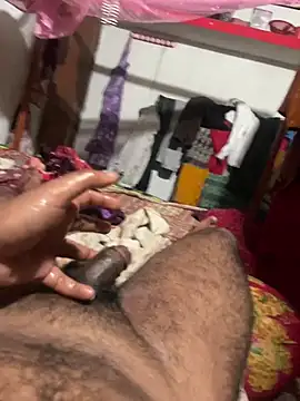 jakaksiaj (M twink) - Add oil