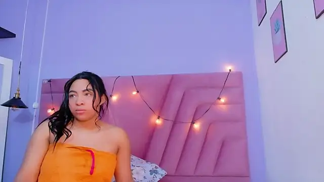 drooling4daddy - Drooling4daddy's free webcam - UK Sex Cams