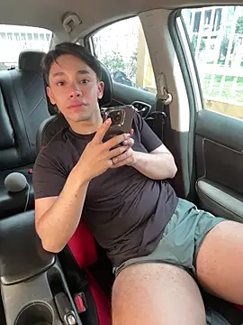 noah_ledom (M twink) - oil on my chest