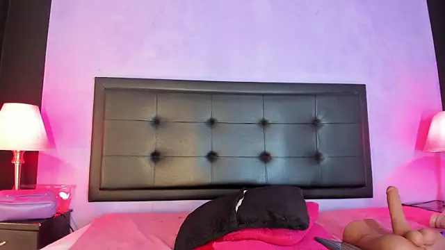 greciafox1 - GreciaFox1's free webcam - UK Sex Cams