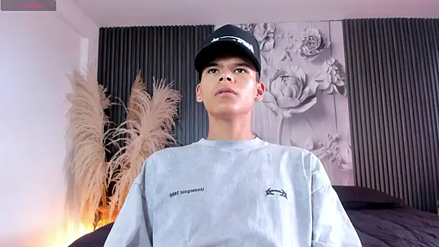 dylanroyce_ (M twink) - make me cum