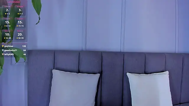 rousse_49 (F young) - 🧁oil tits + play nipples🧁