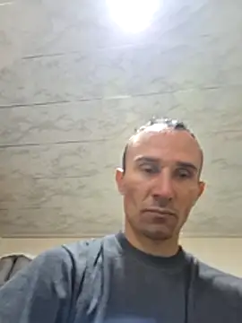 nacho18hot (Ask my age) - Naked public