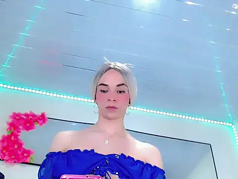 karla_hot777 (Ask my age) - 🎀🎀welcome too my too my room🎀🎀