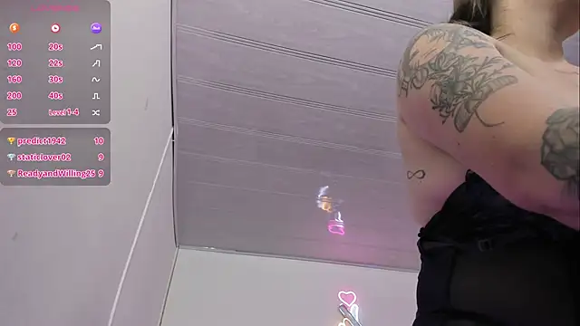 lunakitty_tay (F young) - take out my boobs