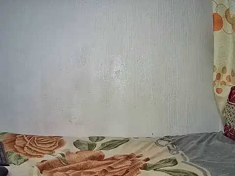 darkbeauty27 (F teen) - pls buy me a toy