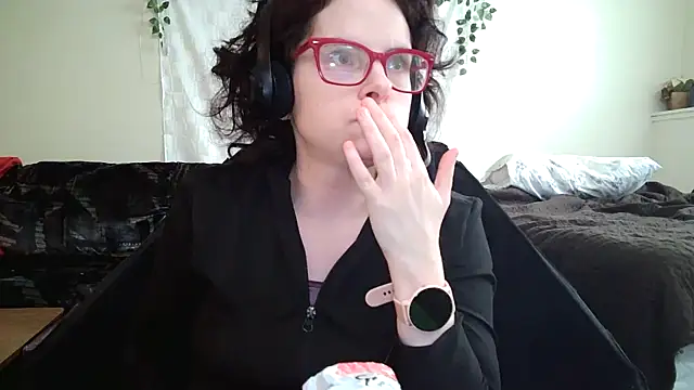 jessabella (F milf) - Take off my top