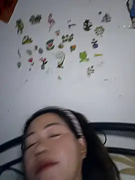 Webcam Model (SweetASS6969)  is live.Free join now!