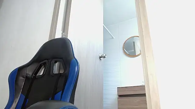 alicesmity_ - AliceSmity_'s free webcam