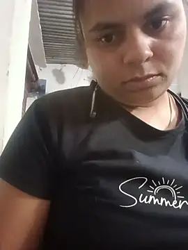 sunnyy_leone - Sunnyy_leone's free webcam