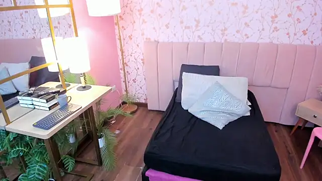 taylor_bennet - Taylor_bennet's free webcam - UK Sex Cams