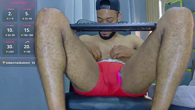 Oliver_bigblack_cock