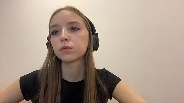 tanjabrounson - TanjaBrounson's free webcam