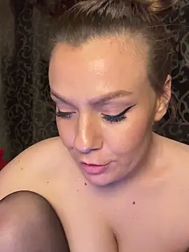 kriskkiki - KrisKkiki's free webcam