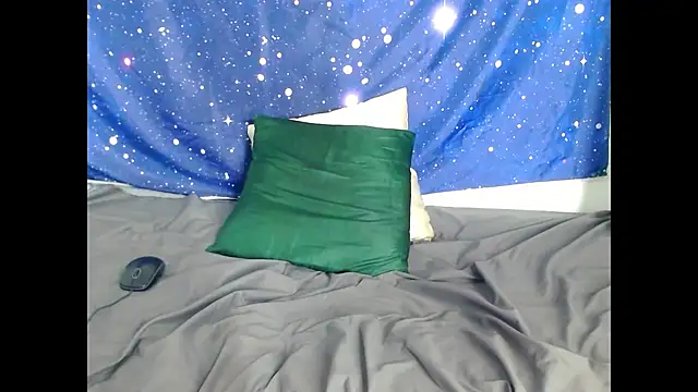 velvetpulsex - Velvetpulsex's free webcam