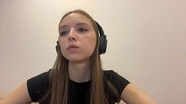 tanjabrounson - TanjaBrounson's free webcam