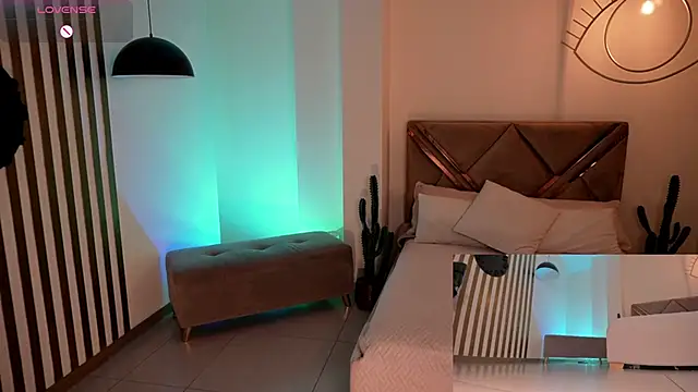 aliceharper_ - AliceHarper_'s free webcam