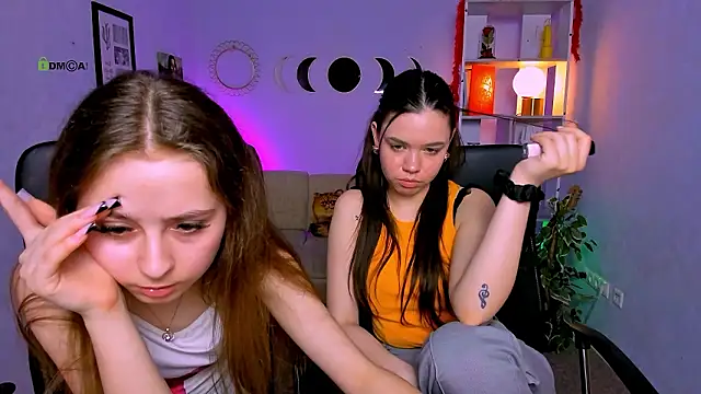 rebecca_smile - Rebecca_smile's free webcam