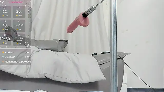 fox-yiyi (F milf) - 口红震阴蒂💄Lipstick vibrator