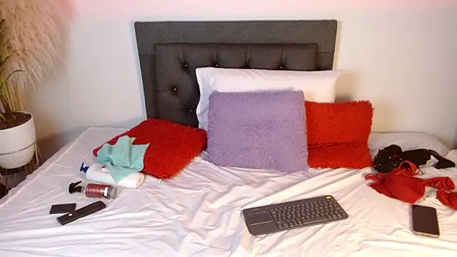 rebeldana - Rebeldana's free webcam