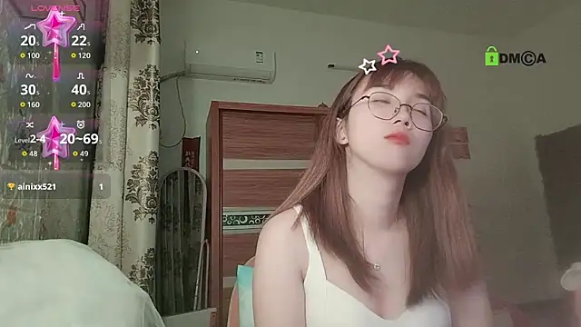 Lili_666 live cam profile