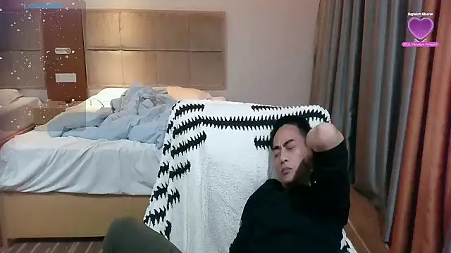 tsia-die (Ask my age) - 奶瓶飞机杯。。。Milk bottle airplane cup