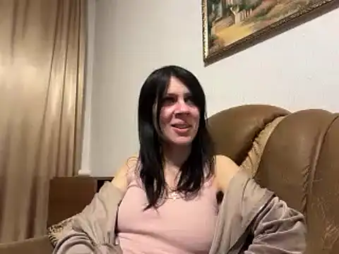 injaathome - InjaAtHome's free webcam - UK Sex Cams