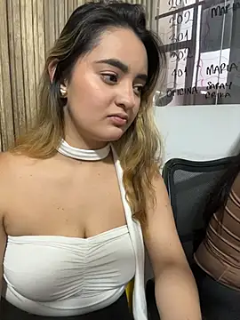 Antonella_Julieta live cam profile