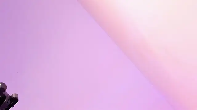 arianabaker (F young) - use the machine in my pussy 🎁