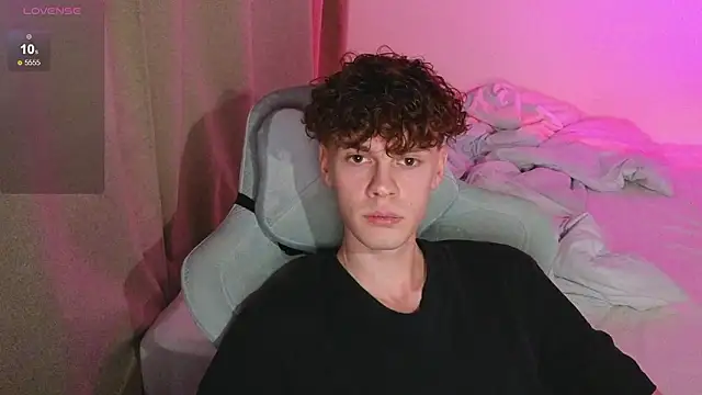 cute_thomas live sex cam