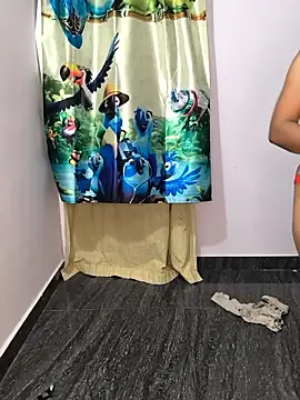 Family02 Live Webcam on Stripchat