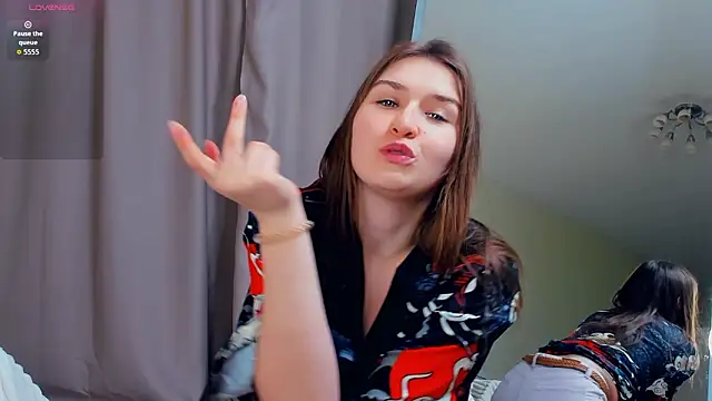 suewolvin - SueWolvin's free webcam - UK Sex Cams