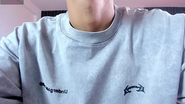 DylanRoyce_'s live cam