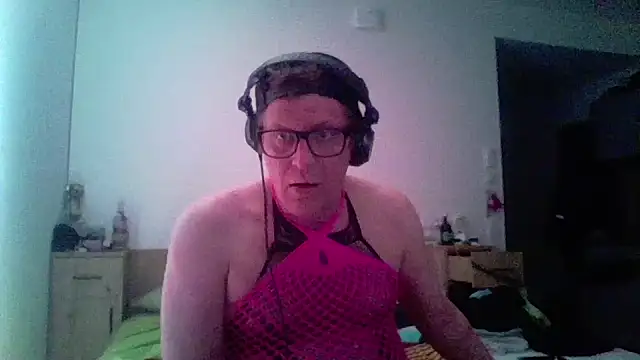 Preview of bigthroaterboy