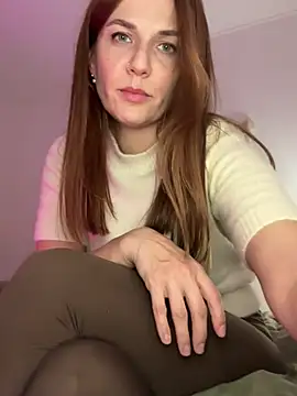 BritneyHall's Stripchat show and profile