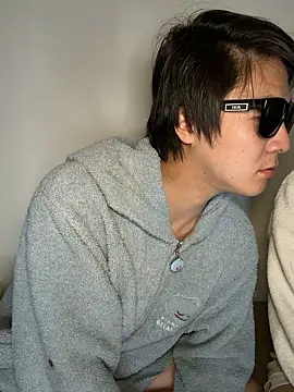 erokami36 Live Webcam on Stripchat