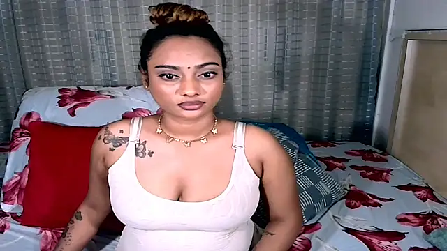 sexyindianchic - Sexyindianchic's free webcam - UK Sex Cams