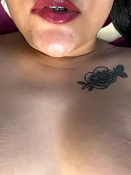 Rosy_BabyDoll from StripChat is Freechat