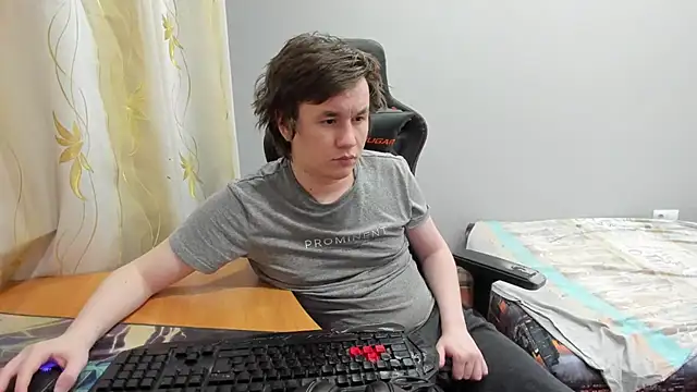 iliaskrislove - Iliaskrislove's free webcam